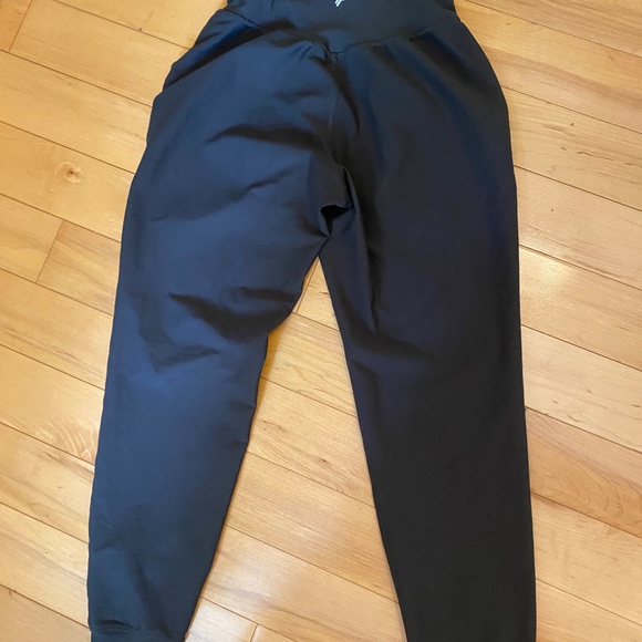 Old Navy - Powersoft Active Joggers - LIKE NEW - small - Picture 2 of 5